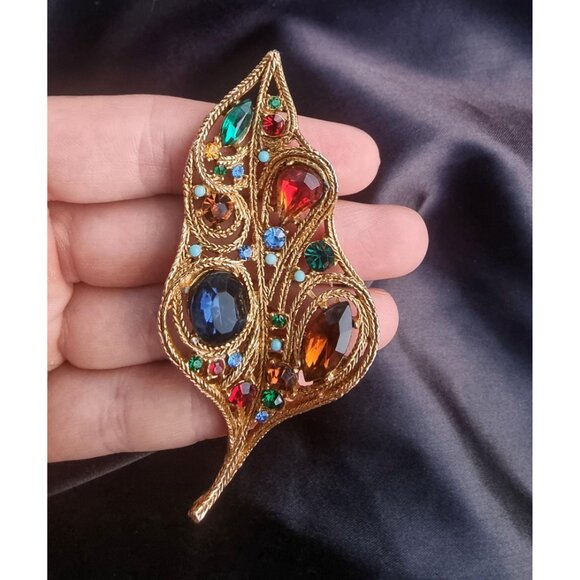 Vintage LaRoco Large Leaf Gold Toned Colorful Multicolored Rhinestones - Picture 5 of 7